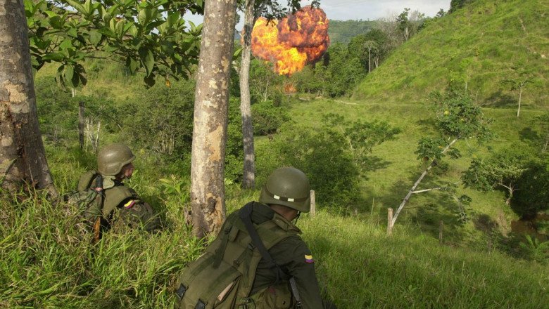 Cinco años de una paz en el alambre