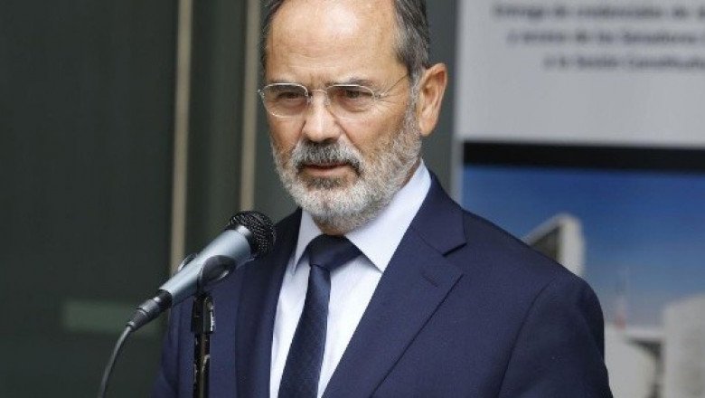 Cinco legisladores de diferentes partidos forman nueva bancada en el Senado