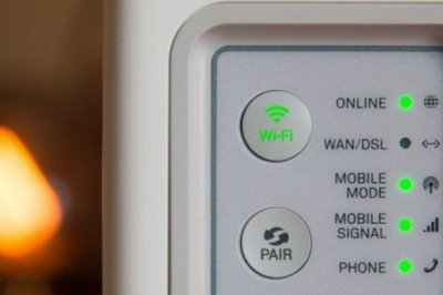 Conoce los objetos que pueden estar dañando tu Internet en casa