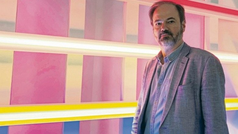 Juan Villoro: "Vivimos un momento de ceguera y no hay luz al final del túnel