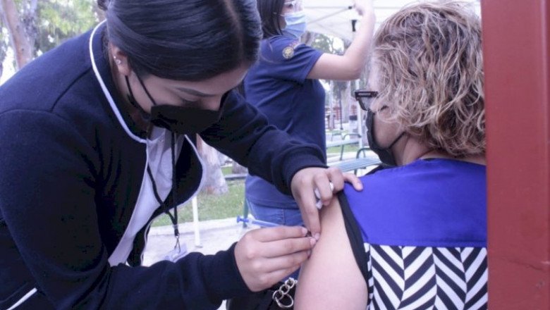 Más de 4 mil 300 vacunas se aplicaron este lunes