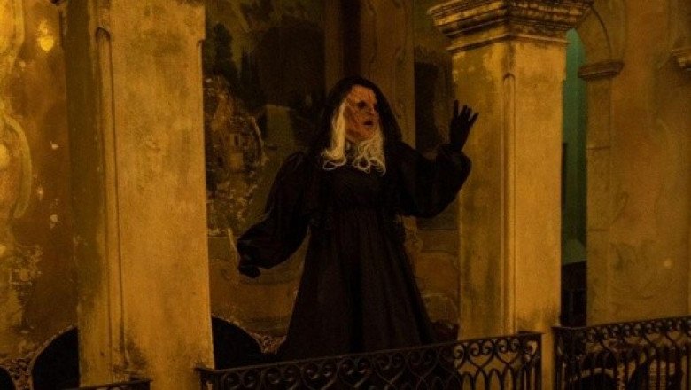 De paseo por El Palacio del Terror en el único palacio de Guadalajara