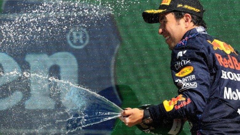 "Checo" Pérez consigue por primera vez tres podios seguidos