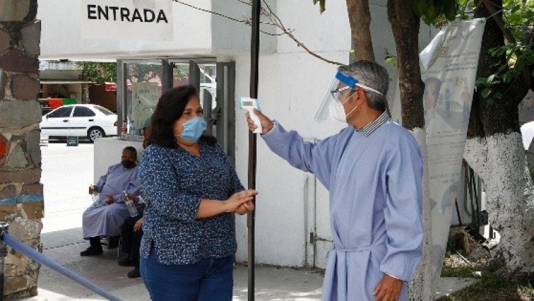 Suman 13 muertos más por COVID-19 en Jalisco