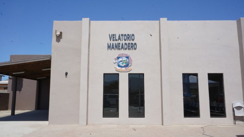 Inaugura alcalde Armando Ayala rehabilitación de Velatorios en Maneadero