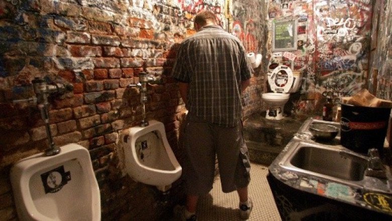 ¡Increíble! A Nueva York le faltan sanitarios