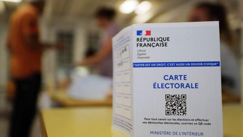 Las elecciones reparlamentarizan Francia