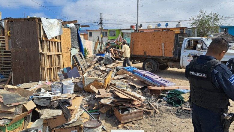Levanta Gobierno de Ensenada 6 toneladas de basura en predio de Villa Colonial
