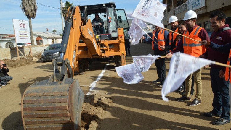 Anuncia Armando Ayala rehabilitación de calles con 104 mdp