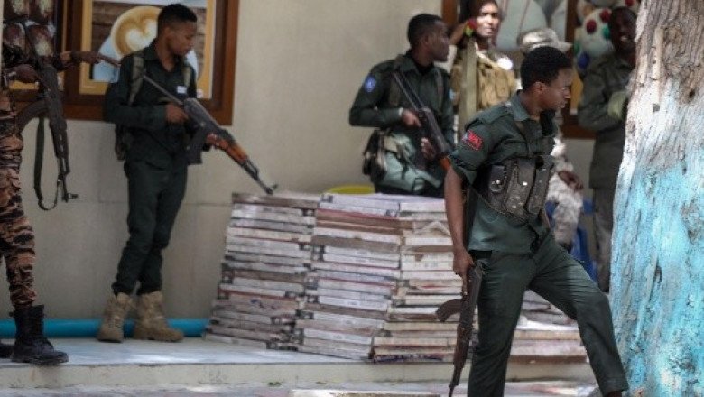 Reportan atentado contra oficinas gubernamentales en Mogadiscio