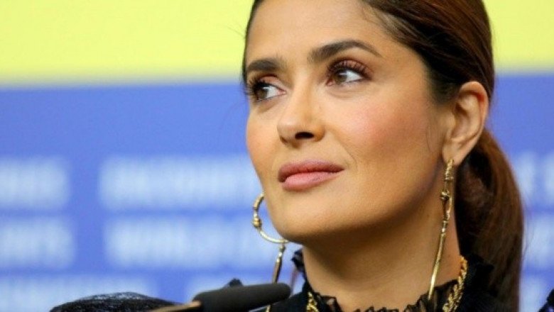 Critican a Salma Hayek por vestido que lució en boda de Marc Anthony