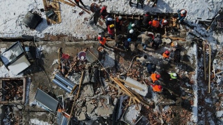 Muertos por terremotos en Turquía y Siria suman casi 19 mil 400