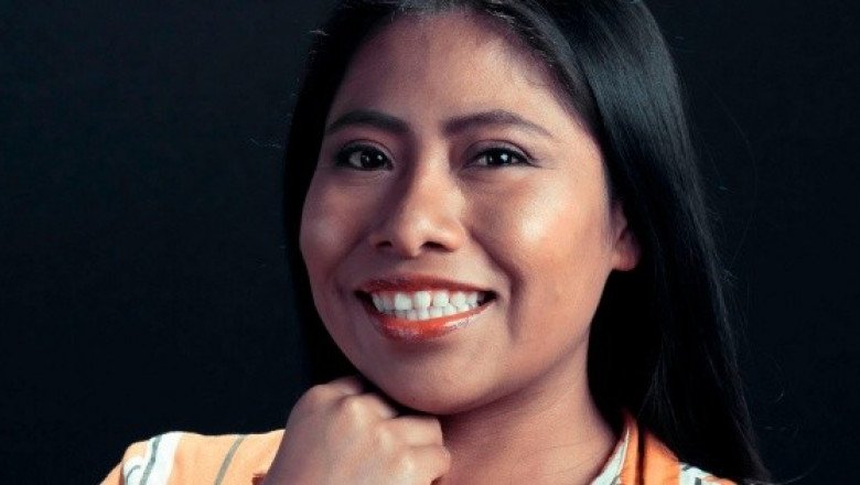 Yalitza Aparicio nos enseña el maquillaje perfecto para salir de fiestas