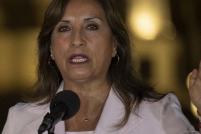 México lamenta decisión de Perú de reducir relaciones diplomáticas