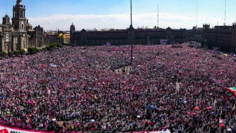 Manifestación INE: ¿Cuántas personas caben en el Zócalo de CDMX?