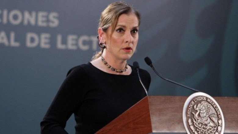 Gutiérrez Müller manda mensaje a "diseñadores de cartelitos" del INE
