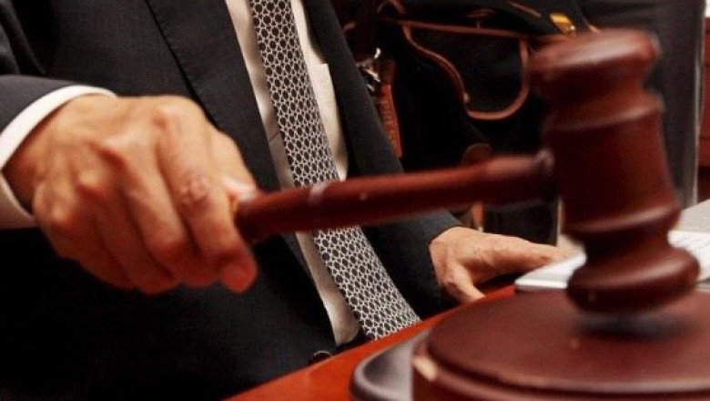 Egipto sentencia a cárcel a activistas de derechos humanos