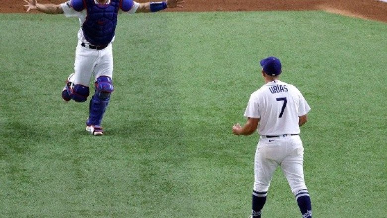Urías y Barnes quieren repetir éxitos de los Dodgers, ahora con México