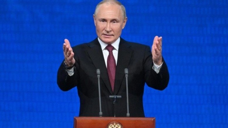 Corte Penal Internacional emite una orden de detención contra Vladimir Putin