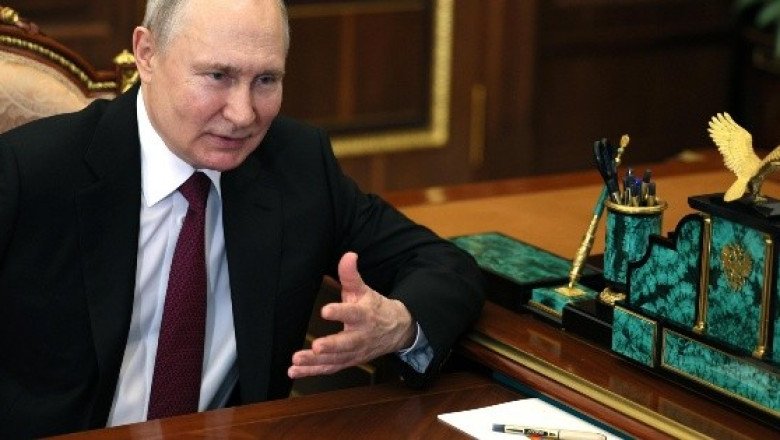 Niegan que Putin haya ordenado arrestar a periodista acusado de espionaje