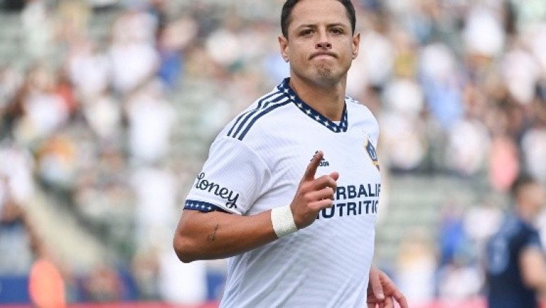 “Chicharito” considera que aún puede aportar