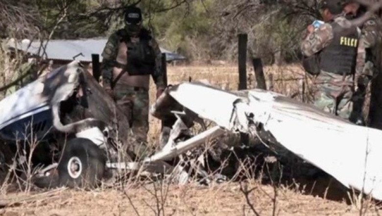 Se desploma avioneta y mueren 5 tripulantes, en Bolivia