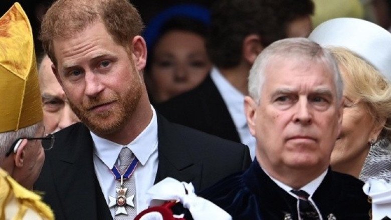 "Directo hacia el aeropuerto": la frase del príncipe Enrique en la coronación de su padre