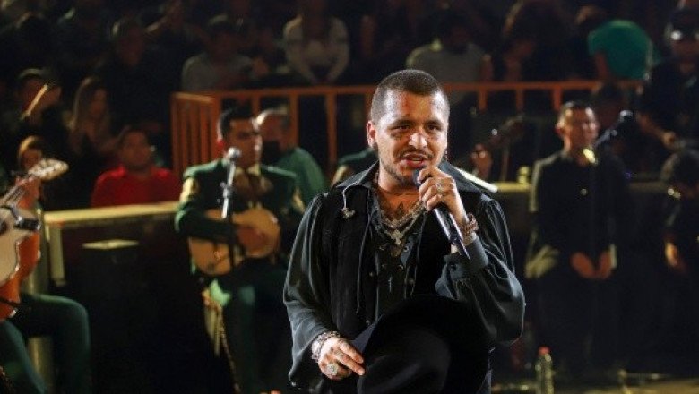 Christian Nodal, del Foro Sol a los juzgados: ¿De qué se le acusa?
