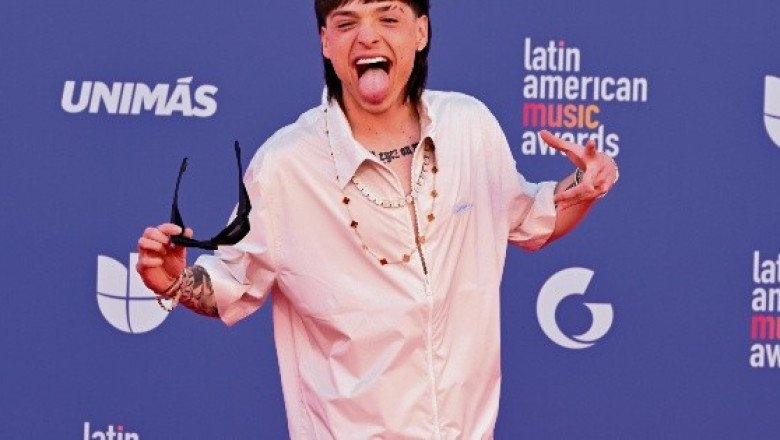 Bizarrap y Peso Pluma están listos para la “tiradera”; anuncian “Music Session #55”