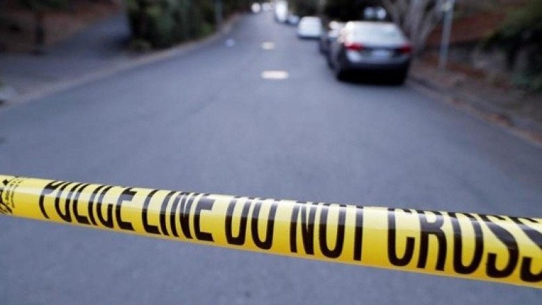 Auto se incendia con dos niños adentro mientras su madre robaba una tienda