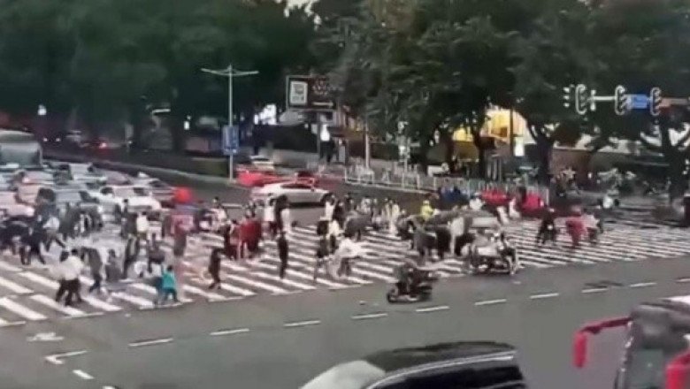 Un conductor embiste a una multitud y deja dos muertos y siete heridos en China