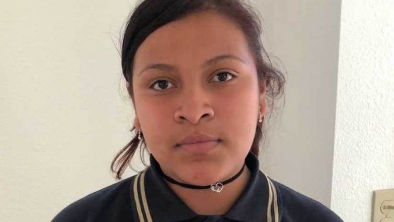 Familiares buscan a Evoleth Ayelen Paredes Pérez, de 15 años