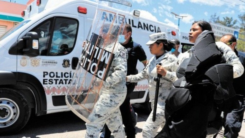 Criminales liberan a 13 rehenes en Guerrero y desbloquean autopista