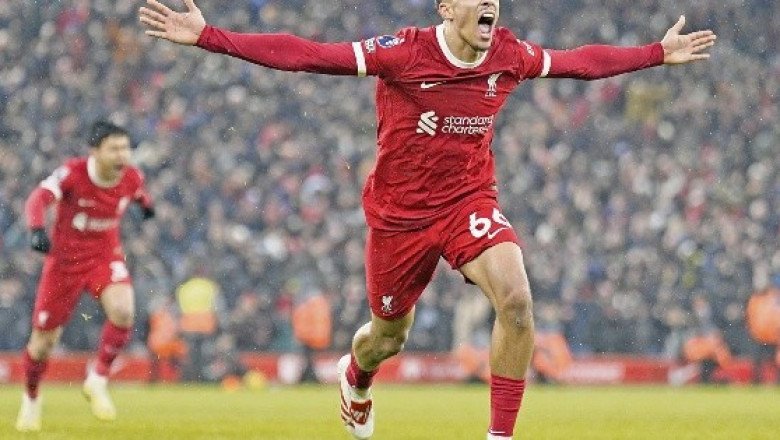 Liverpool mantiene el invicto en su casa