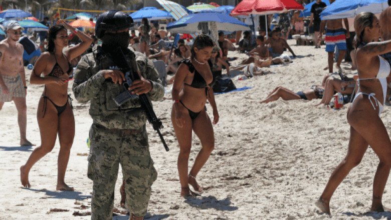 El asesinato de tres surfistas subraya los riesgos del turismo en México