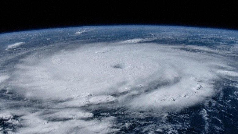 Huracán Beryl devasta el sureste del Caribe y sigue su paso