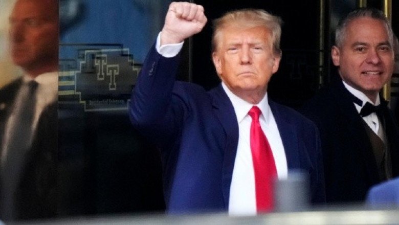 Jueza desestima acusación contra Trump por documentos clasificados