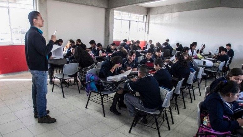 Concluyen 24 millones de estudiantes ciclo escolar 2023-2024