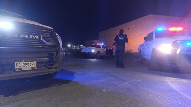 Detienen a 4 policías municipales mediante fuerte operativo