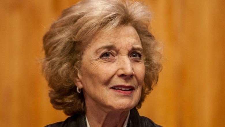 ¿Quién fue Marisa Paredes?