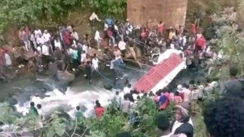 Mueren 71 personas tras la caída de un camión a un río en el sur de Etiopía