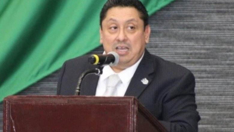 Uriel Carmona asegura que su destitución "no tiene ningún fundamento"