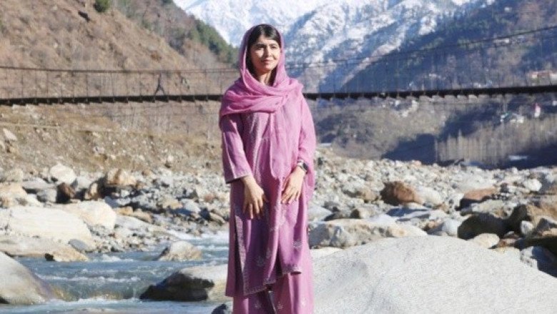 Malala regresa a su ciudad natal en Pakistán, a 13 años del ataque talibán