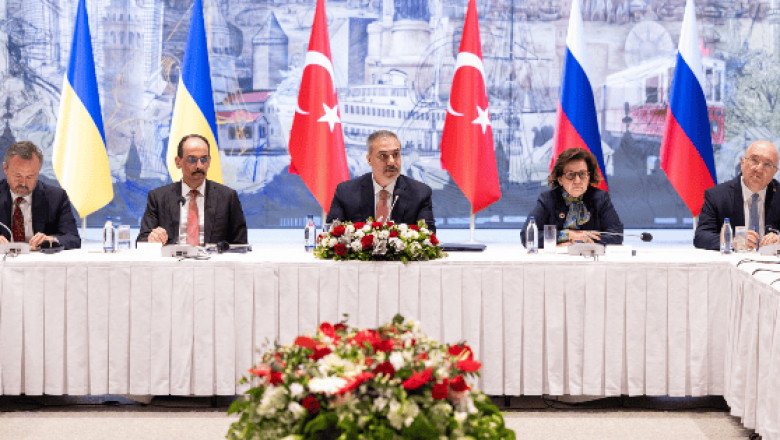 Rusia y Ucrania negocian cara a cara en Turquía