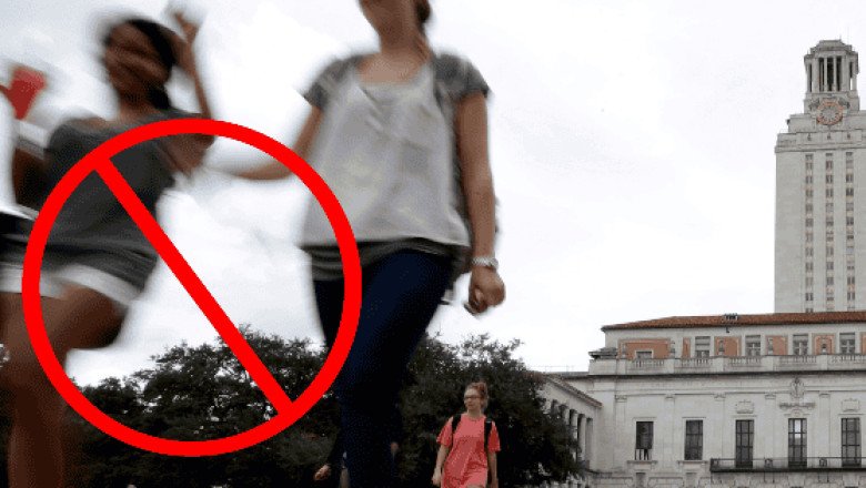 Texas PROHÍBE matricularse a alumnos indocumentados