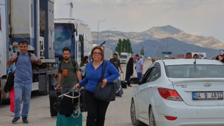 Iraníes buscan refugio en Turquía; conflicto con Israel se intensifica