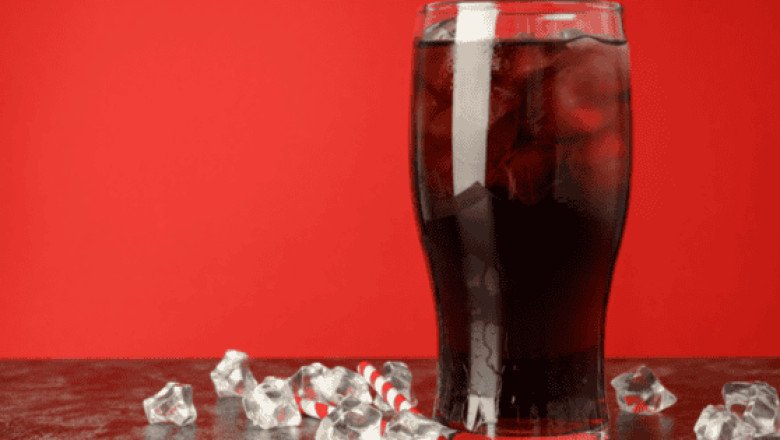 ¿Cuántos litros de refresco consumen los mexicanos al año en promedio?