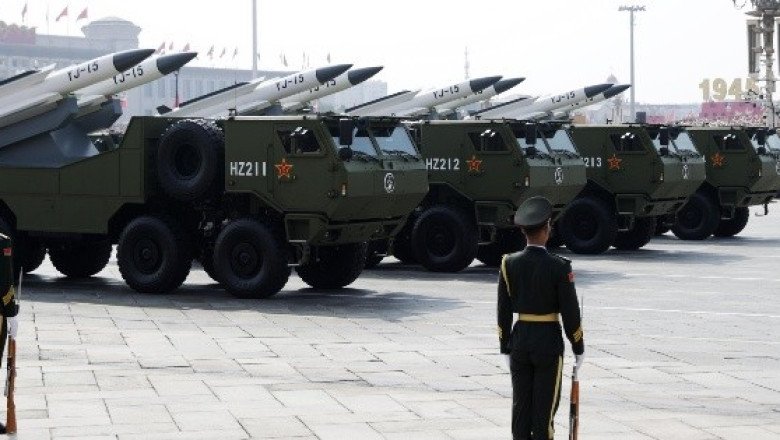 Misiles hipersónicos y drones con IA: China exhibe poderío militar en desfile conmemorativo de la II Guerra Mundial