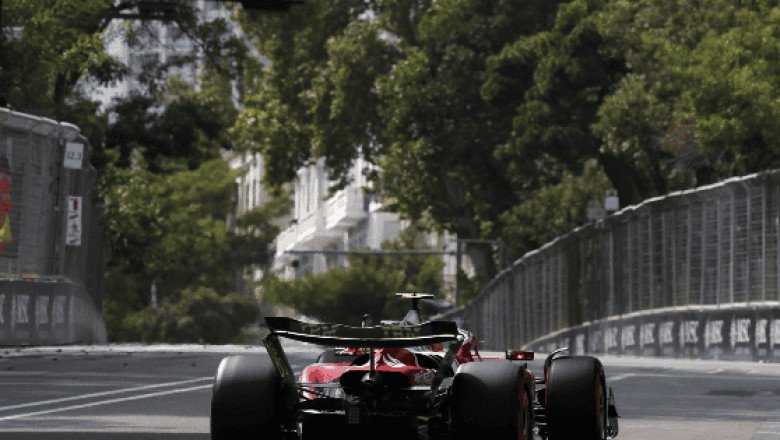 Ferrari y Hamilton mandan en Bakú en las primeras prácticas
