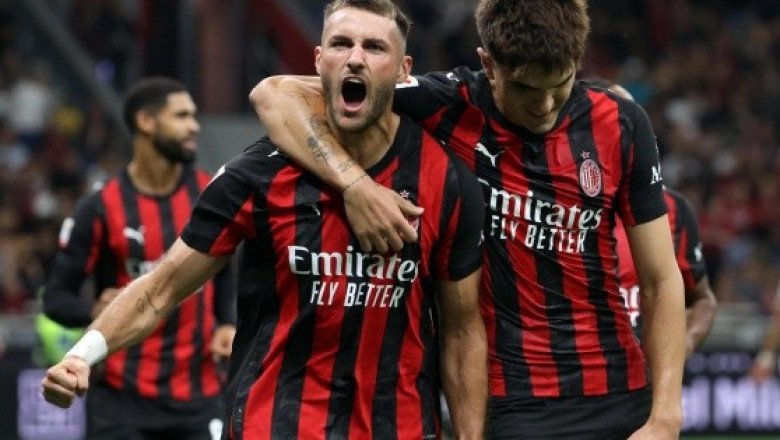 Santi Giménez termina con su sequía goleadora